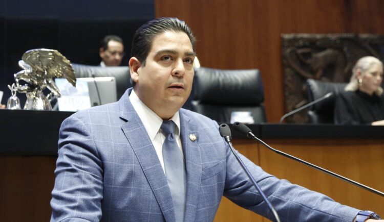 T E C L A Z O S/POR SAQUEAR EL ERARIO PÚBLICO, ACUSARÁN AL DIPUTADO CABEZA DE VACA