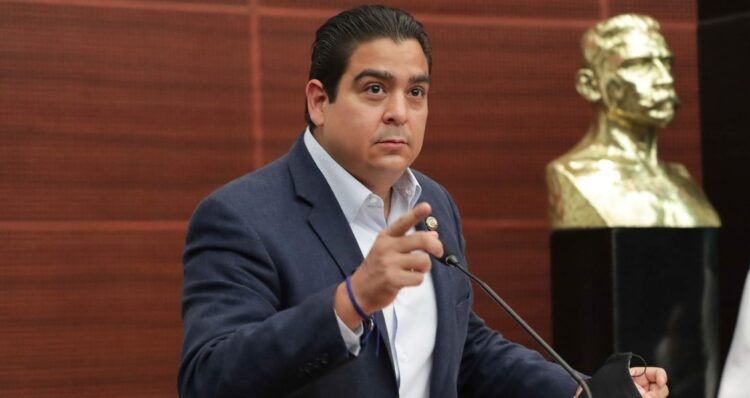 Se dispararán precios de carros por aranceles aplicados por Trump