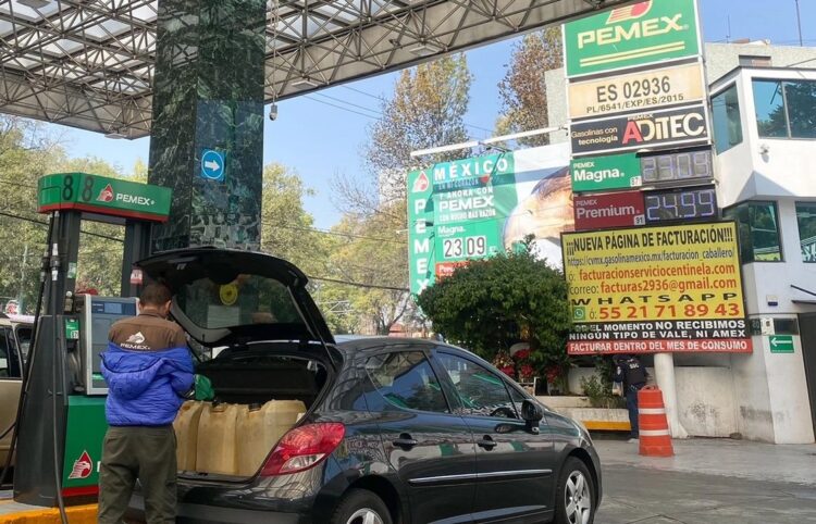 Hacienda mantiene congelado el apoyo fiscal a combustibles