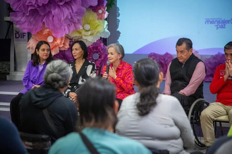 DIF Tamaulipas, Vida Independiente y Oxxo entregan sillas de ruedas a personas con discapacidad