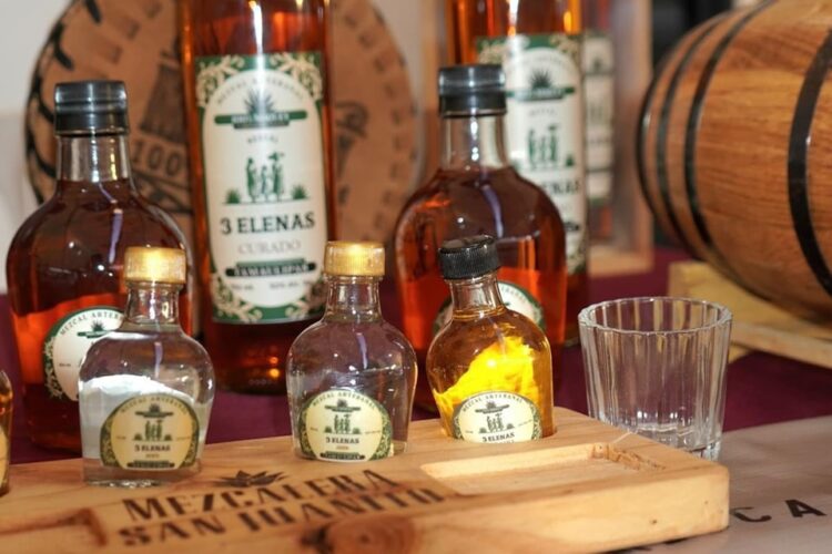 T E C L A Z O S/DESMIENTEN QUE VIUDA DE CARMONA, ESTUVIERA EN EL ATAQUE A COCTELERÍA