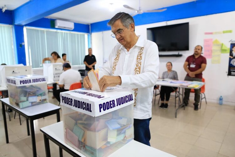 T E C L A Z O S /¿QUÉ ORILLÓ A MAKI, OPERAR CONTRA DE TANIA CONTRERAS?