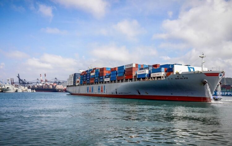 Pese a aranceles, exportaciones al vecino del norte registran marca histórica en mayo