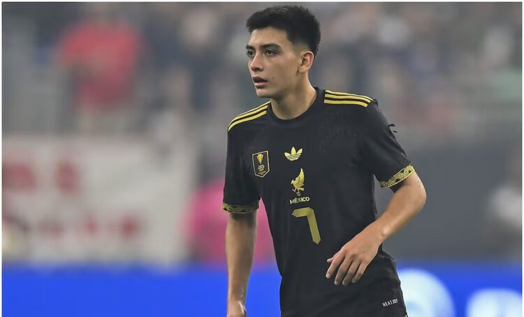 Despiden a Gilberto Mora como ídolo; impresionante ovación para el juvenil de la Selección Mexicana
