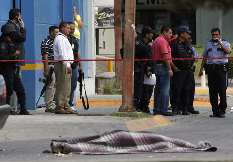 Docenas de asesinatos se registraron este fin de semana
