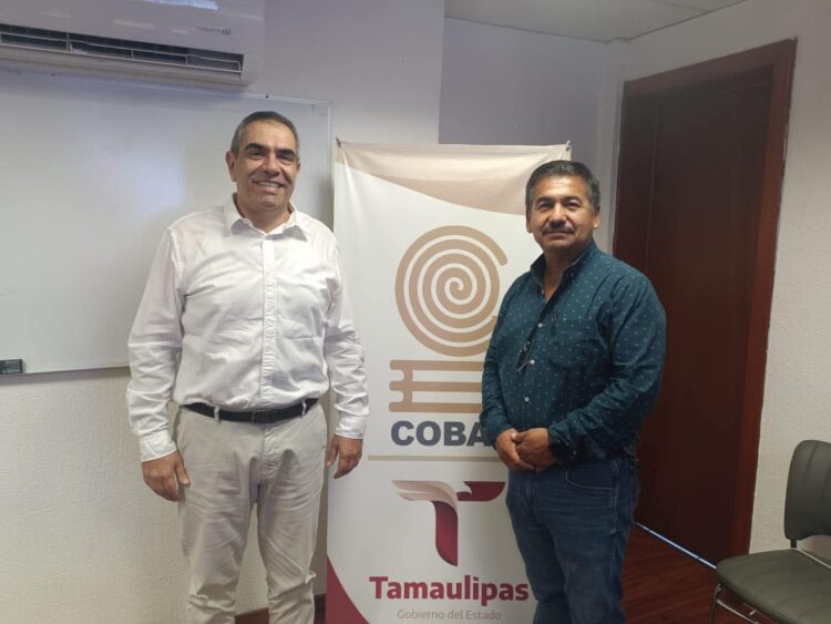 Toma acuerdos alcalde de la Villa de Méndez con el director general del COBAT