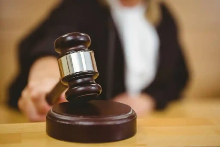 Juez ordena reinstalación de mujer despedida en Naucalpan por estar embarazada