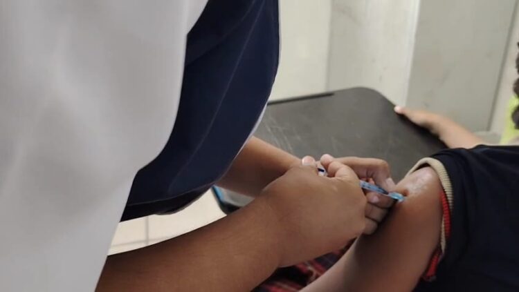 Pone en marcha Salud Campaña Intensiva de Vacunación contra el VPH 2025