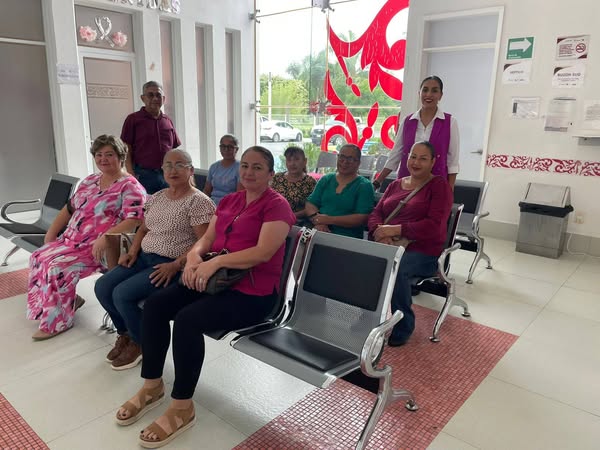 Fortalece DIF Tamaulipas red de transporte adaptado en los 43 municipios