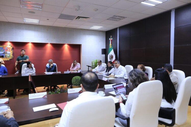 Refuerza Transparencia para el Pueblo su función en el servicio público