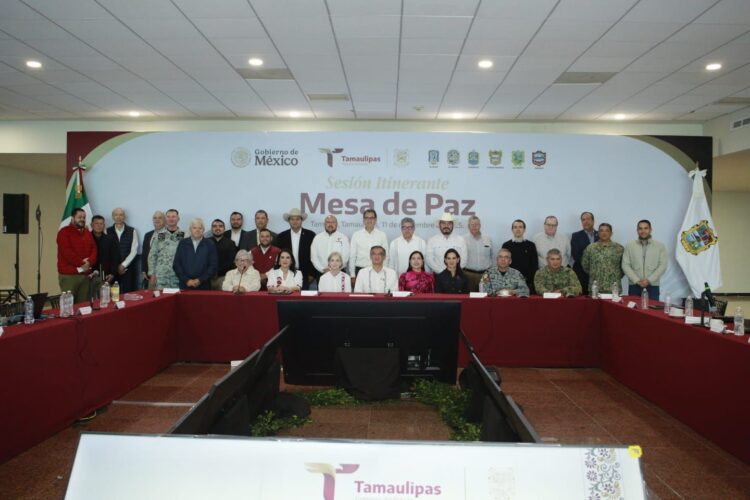T E C L A Z O S/JUNTO AL GOBERNADOR, CARMEN LILIA CANTUROSAS “REAFIRMA SU COMPROMISO CON EL OPERATIVO PAISANO”