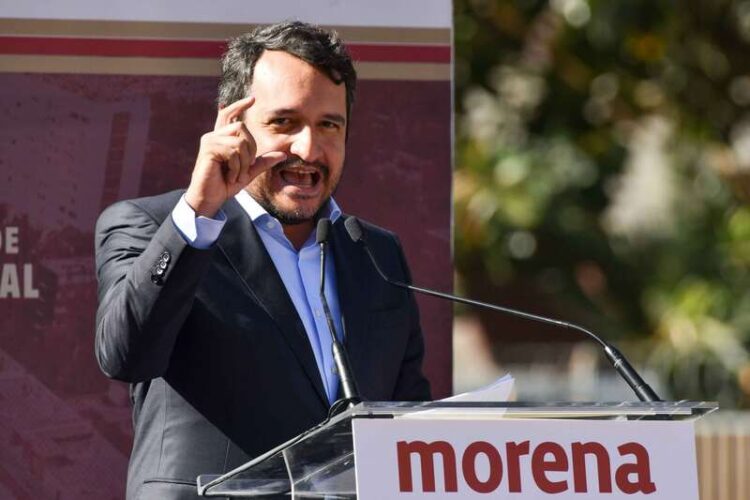 A TAMBOR BATIENTE/EL MASOQUISMO EN LA POLÍTICA
