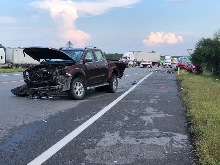 En la época navideña aumentan los accidentes carreteros