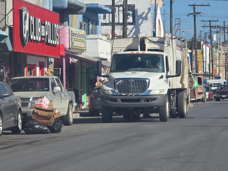 Con los cambios de funcionarios ha mejorado recolección de basura en San Fernando