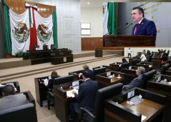 T E C L A Z O S/“CASTIGO A DIPUTADOS FALTISTAS”