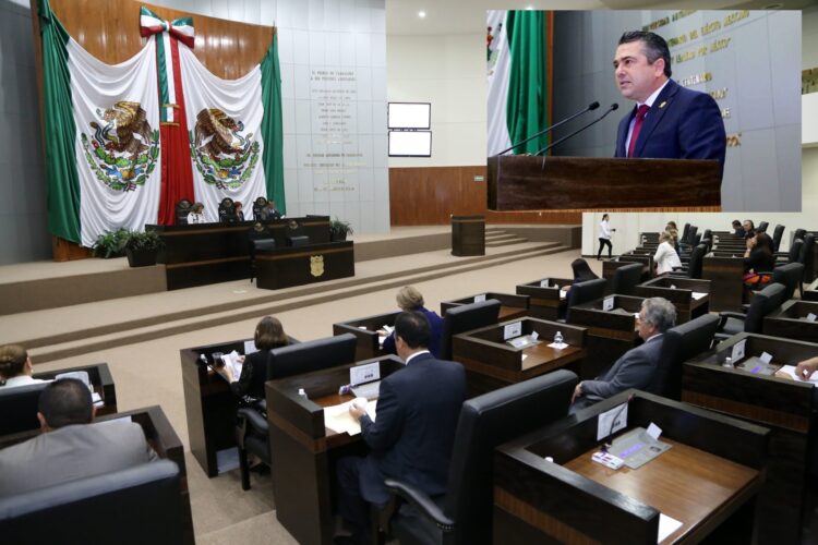 T E C L A Z O S/“CASTIGO A DIPUTADOS FALTISTAS”