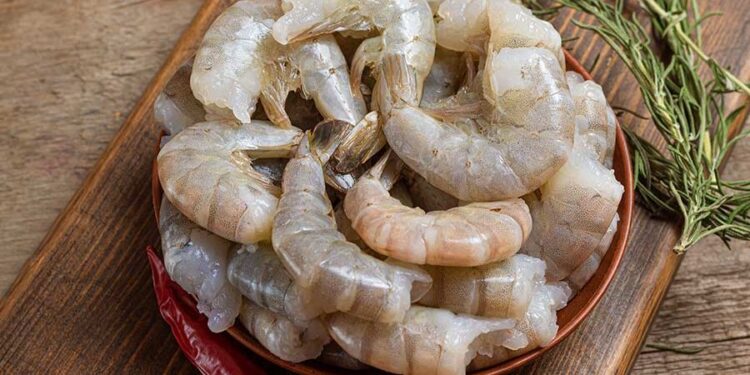 El kilo de camarón cocktelero de laguna anda sobre 280.00 pesos