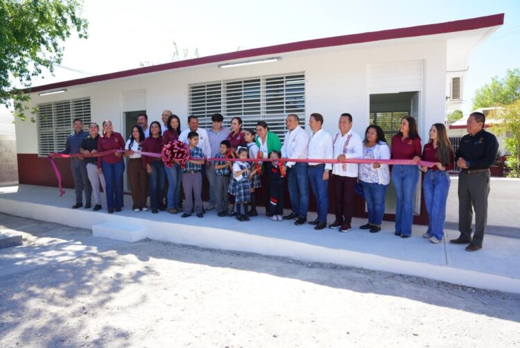 Carmen Lilia Canturosas impulsa progreso de Nuevo Laredo con obras de infraestructura educativa