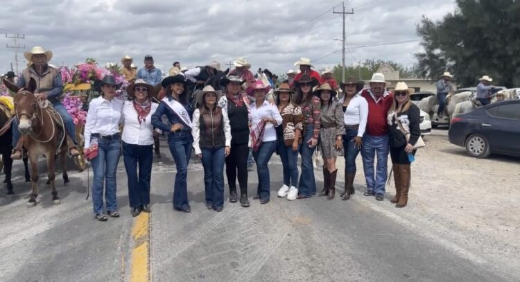 Reclama ciudadanía falta de agua en los hogares… ¡y las autoridades de fiesta!