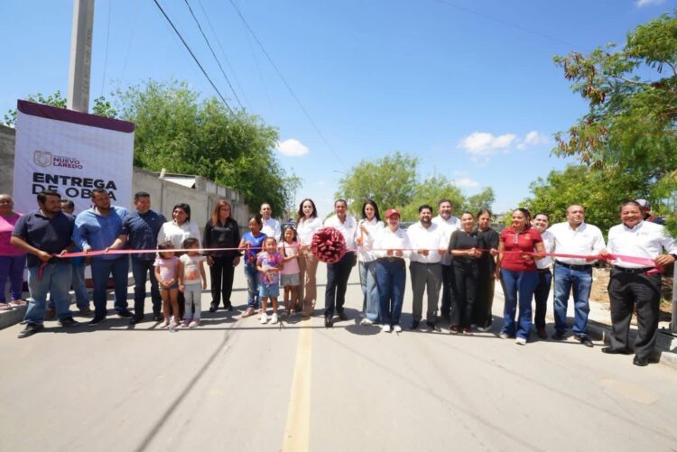 GOBIERNO MUNICIPAL TRANSFORMA VIALIDADES AL PONIENTE DE NUEVO LAREDO CON OBRAS DEL RAMO 33