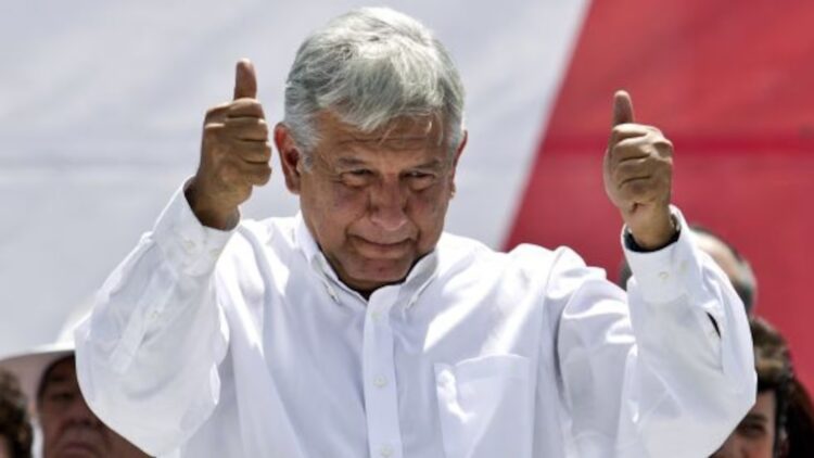 A TAMBOR BATIENTE/ ¿QUIEN MANDA EN MORENA?
