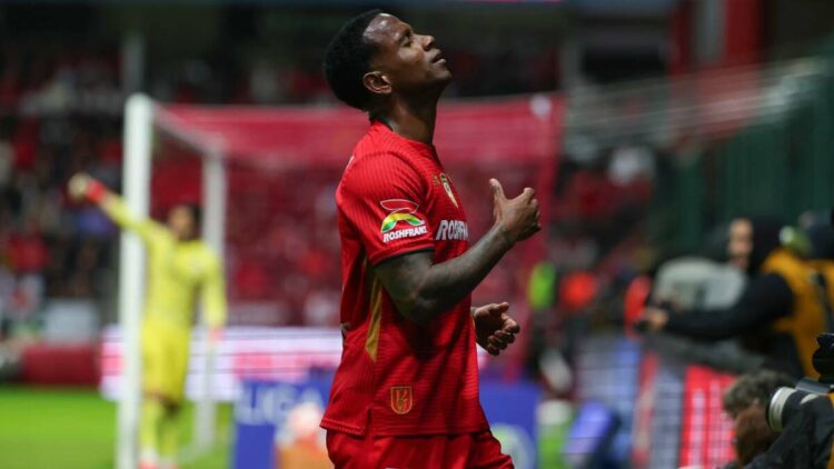 Helinho denuncia racismo tras el polémico pleito en el América vs. Toluca