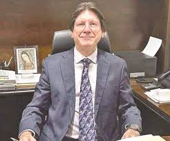A TAMBOR BATIENTE/ LO ÚNICO SEGURO, ES QUE NADIE ESTÁ SEGURO