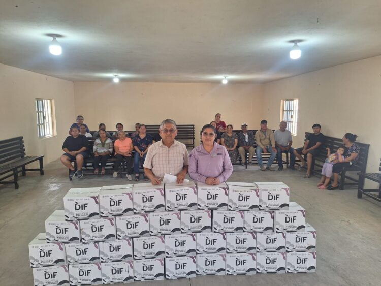 Llegan apoyos del programa «Voluntad de Ayudar a las Familias» al municipio de Méndez