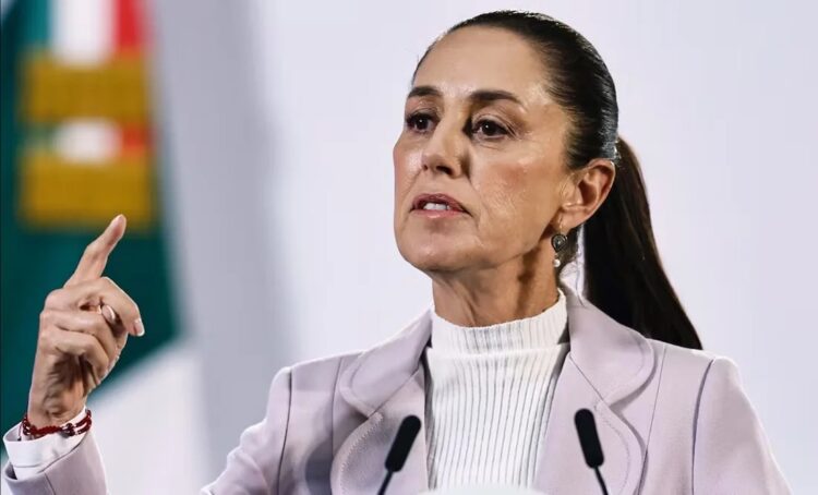 Sheinbaum mete las manos al fuego por Gobernador de Sinaloa