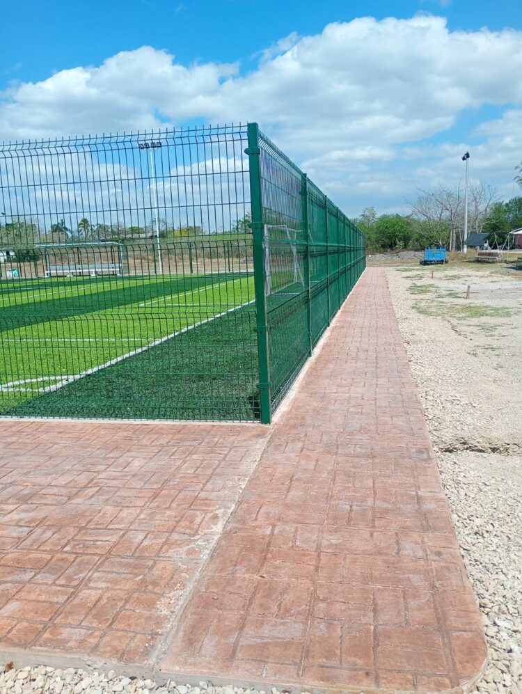 Llevan obras bienestar a la población
