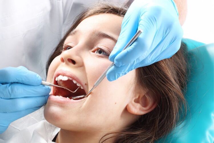 Escuelas se encuentra inundadas de alumnos con problemas de caries