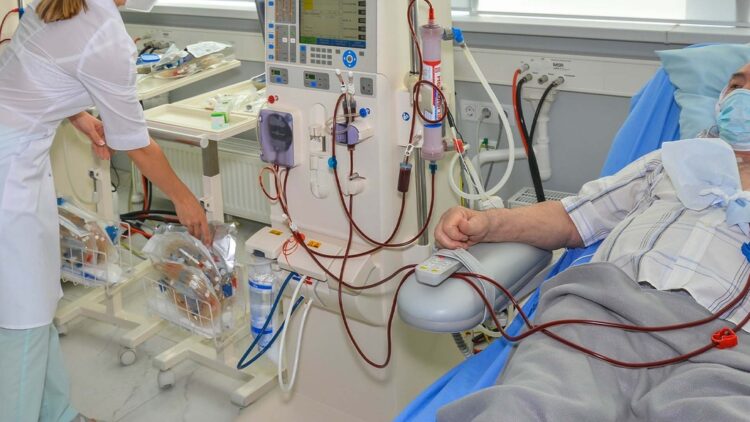 Pacientes con necesidades de hemodiálisis padecen por falta de este servicio en San Fernando