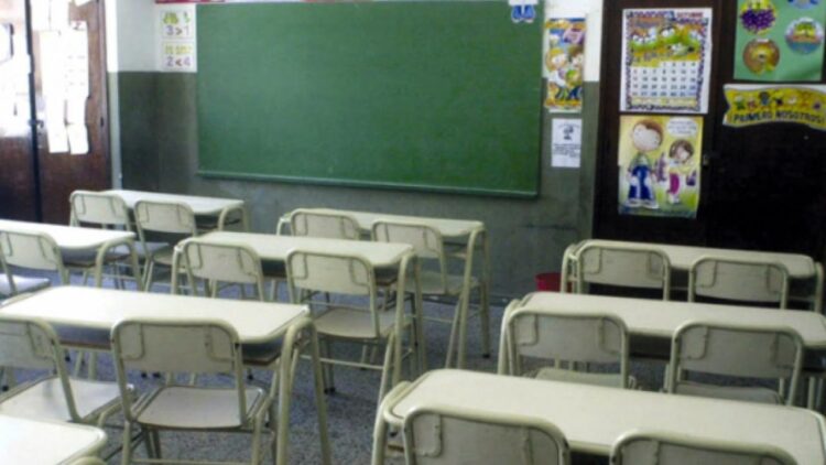 Faltas de agua; otro motivo para adelantar vacaciones escolares