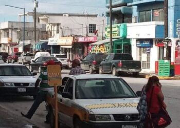 Durante vacaciones escolares comercios resienten bajas en las ventas