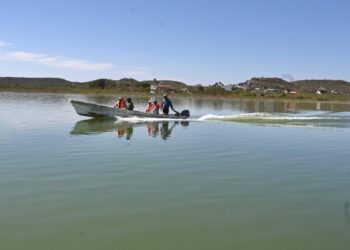 Verifican autoridades que pescadores no violen vedas ni usen artes prohibidas