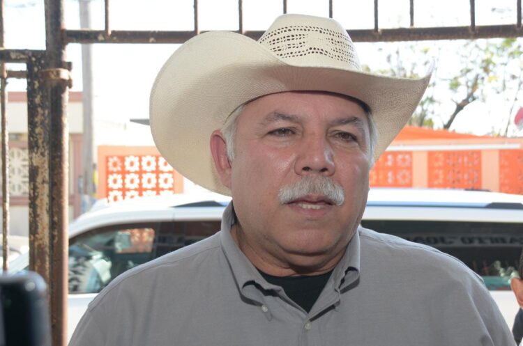 A TAMBOR BATIENTE/ “EL TRUKO” EN ACCIÓN