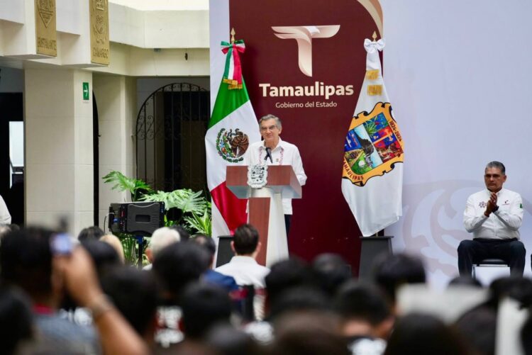 Llama Américo a fortalecer un periodismo libre, responsable y comprometido con la verdad