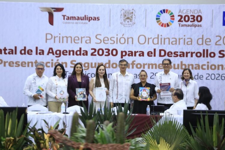 T E C L A Z O S/“GRACIAS AL GRAN LIDERAZGO DE CARMEN LILIA, NUEVO LAREDO, SE CONSOLIDA COMO REFERENTE ESTATAL”