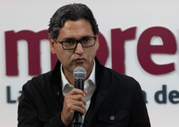 Llama Américo a fortalecer un periodismo libre, responsable y comprometido con la verdad