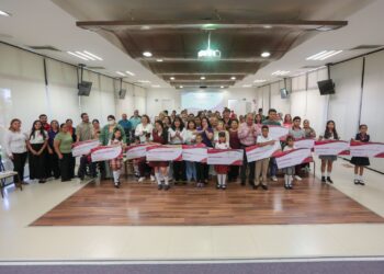 Entrega DIF Tamaulipas las becas «Esperanza de Tamaulipas» y «Para la Inclusión Social en Tamaulipas»