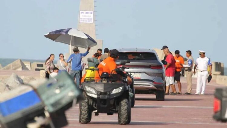 Muere buzo mientras pescaba frente a la escollera de playa Miramar en Ciudad Madero