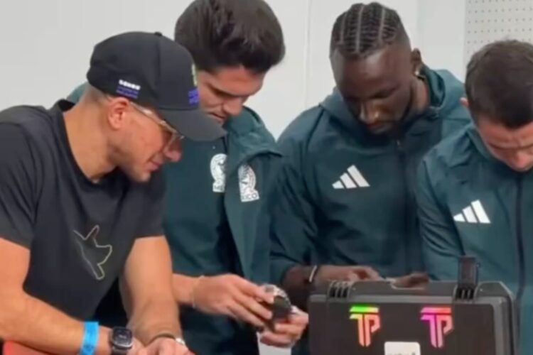 Influencer se luce al regalar Rolex a jugadores de México tras vencer a Ecuador