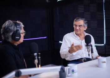 Llama Américo a cuidar el agua; es el mayor patrimonio para las nuevas generaciones