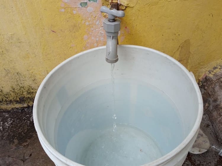 A TAMBOR BATIENTE/ DE LAS QUEJAS A LA ACCIÓN