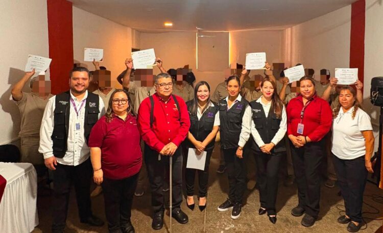 Imparten SSPT y DIF Tamaulipas taller de desarrollo personal a adultos mayores del CEDES Victoria