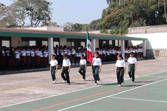 Ultima semana de vacaciones; el lunes regresan alumnos a las aulas