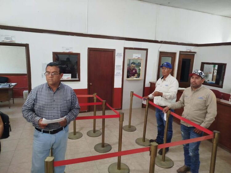Deciden usuarios de COMAPA no pagar recibos de agua que no recibieron