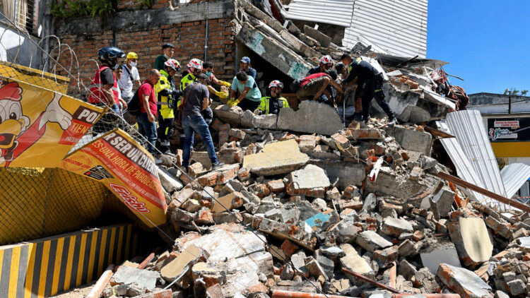 Equipo mexicano queda varado en Colombia tras terremoto