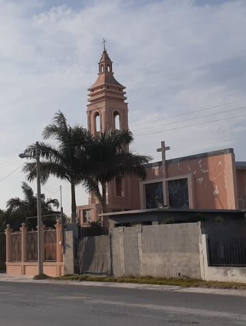 A TAMBOR BATIENTE/ LOS CAPRICHOS CUESTAN CAROS