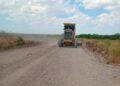 Caminos rurales de Villa de Méndez bajo constante mantenimiento